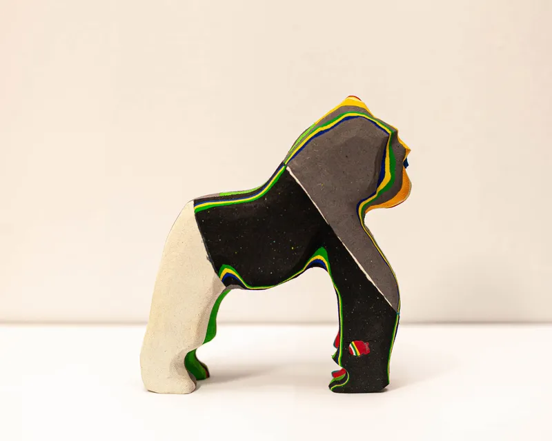 Gorilla Sculpture – Recycled Flip Flop Handmade Eco Art - Image 2