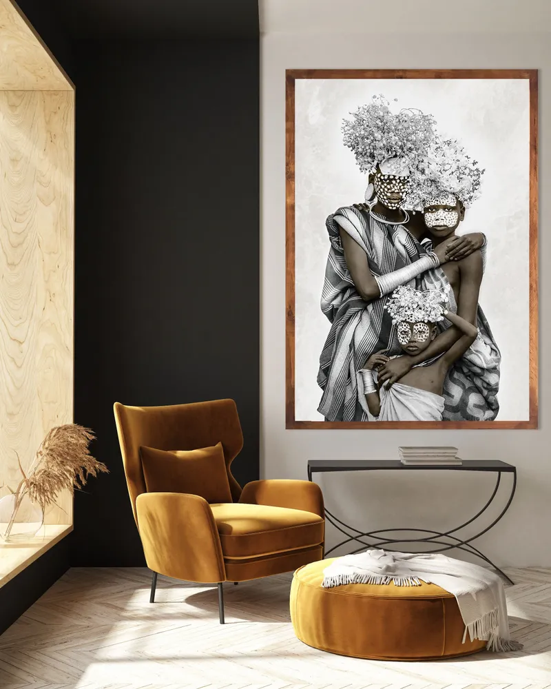 Sisters in arms - Image 1