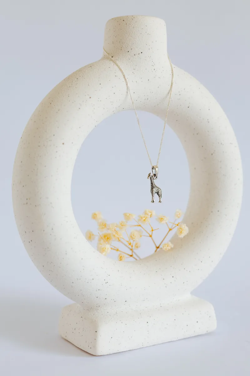 Single Giraffe Pendant - Image 2