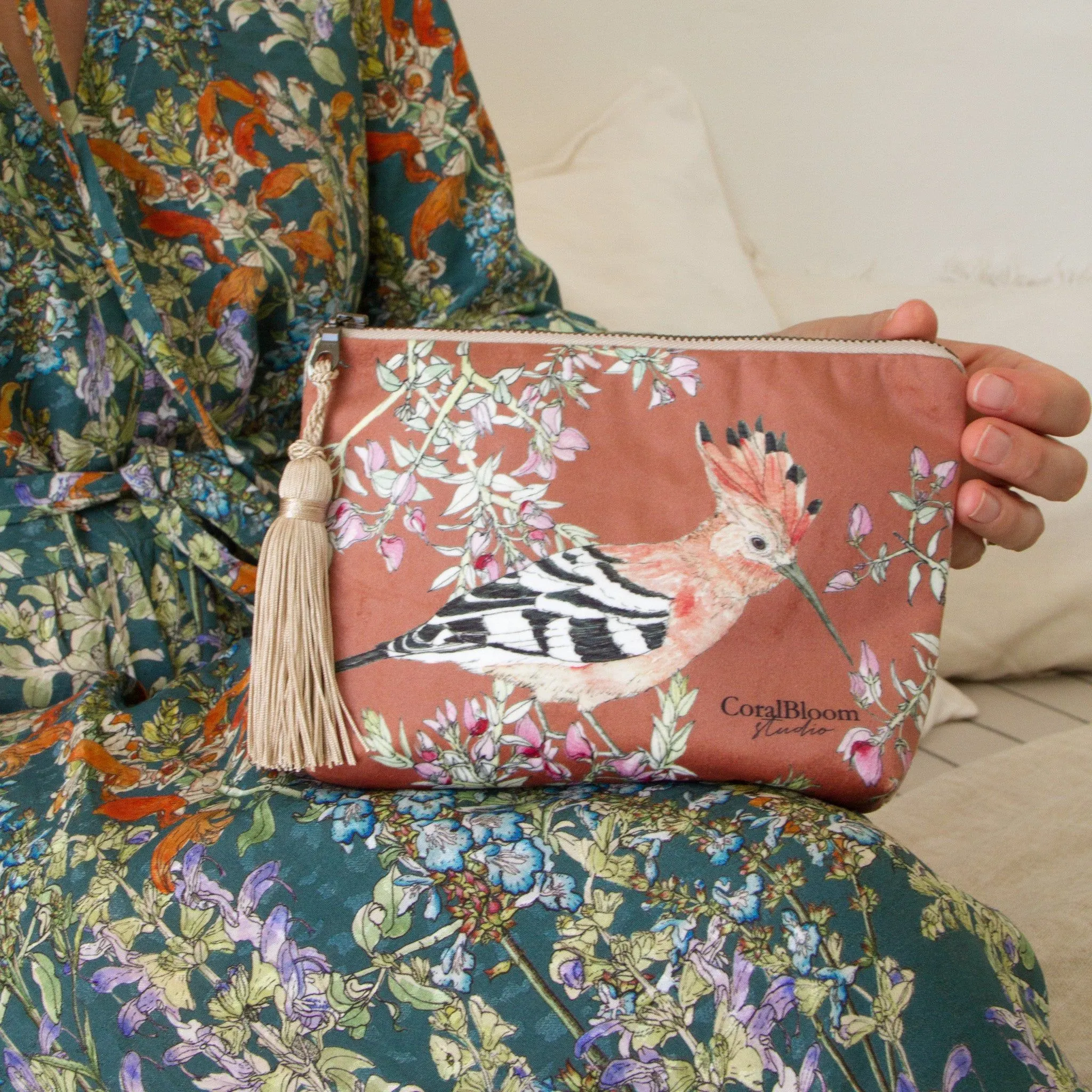 Velvet Tassle Clutch Bag ~ Hoepoe