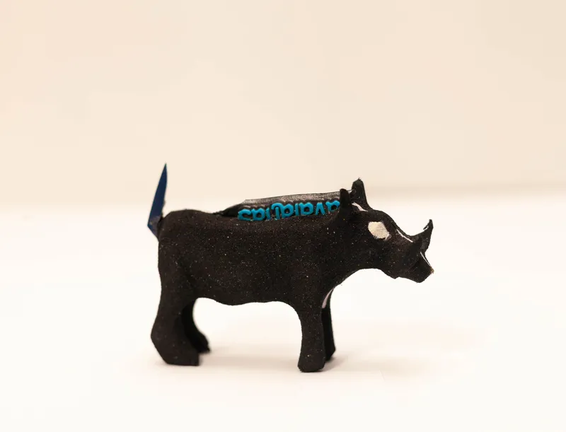 Warthog Sculpture – Mini Recycled Flip Flop Handmade Eco Art - Image 8