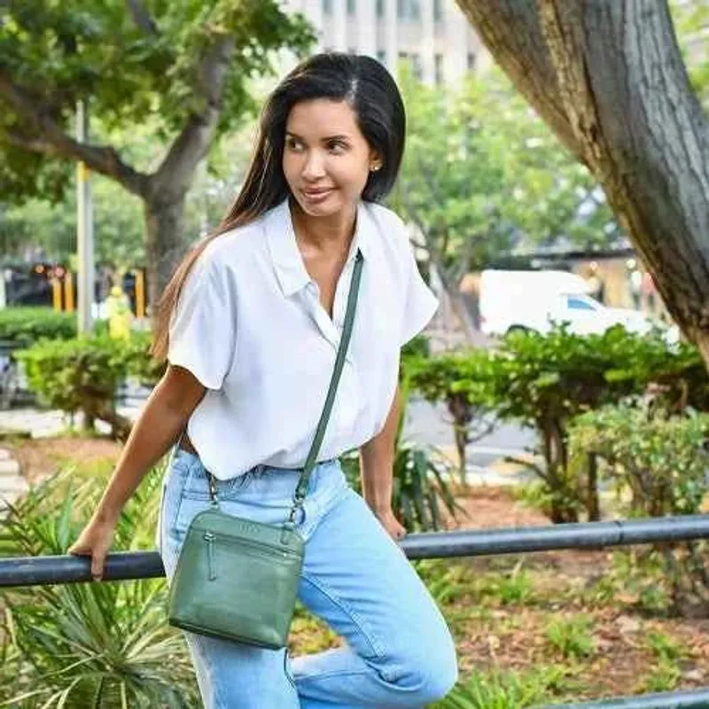 Florence M | Vintage | Crossbody Bag - Image 7