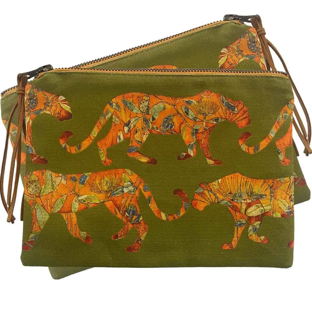 Accessory Bag: Safari Leopards