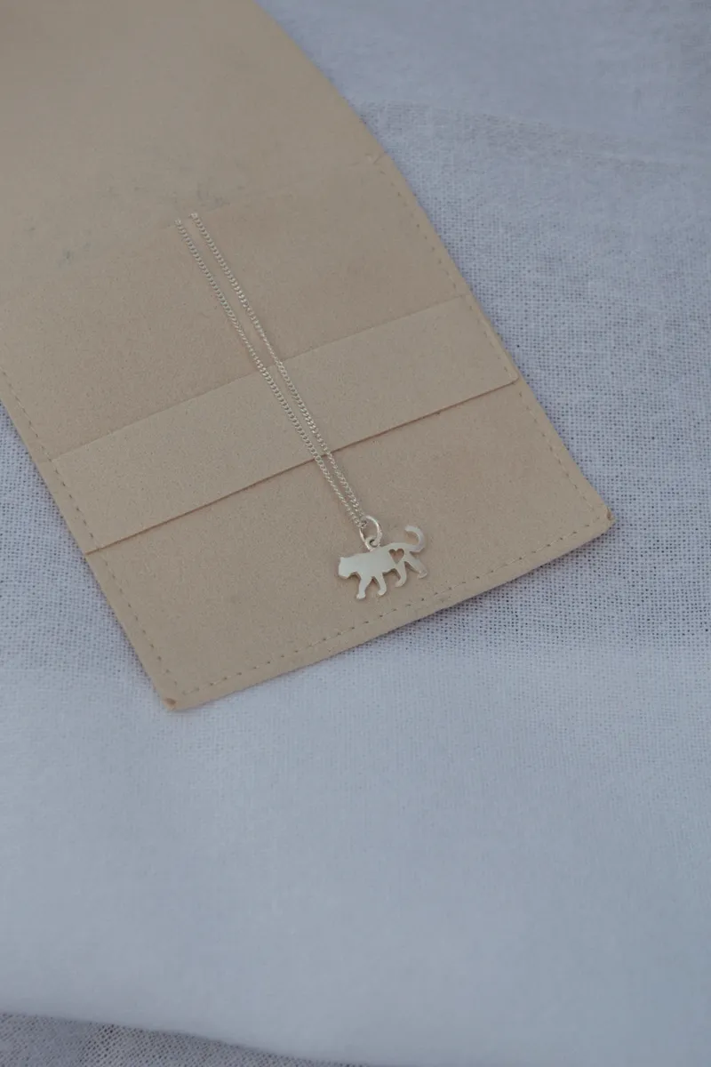 Leopard Pendant with Heart Cutout - Image 3