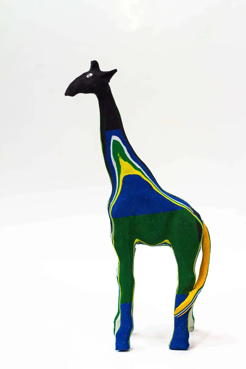 Giraffe Sculpture – Recycled Flip Flop Handmade African Art - Image 2