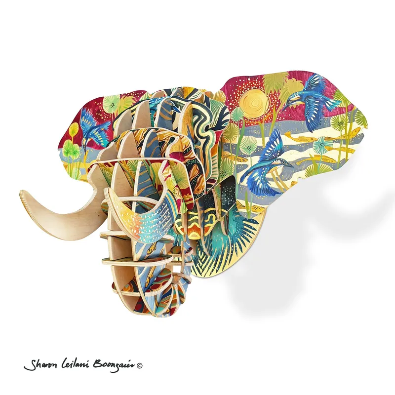 Hand painted 'Kingfisher' Elephant head - Image 1