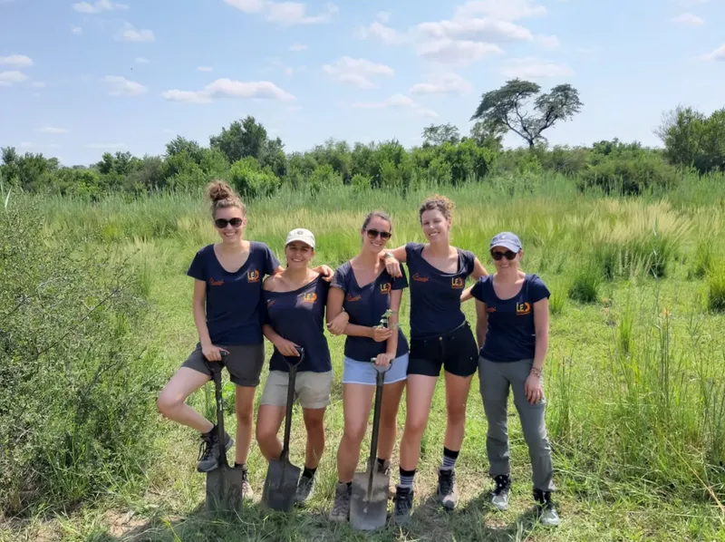 Leo Africa Charity Bracelet - Image 9