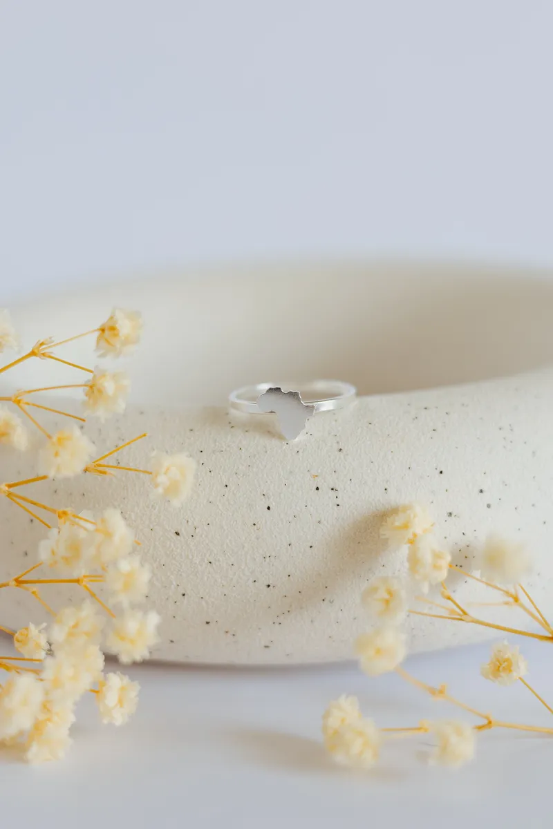 Solid Africa Map Ring - Image 1