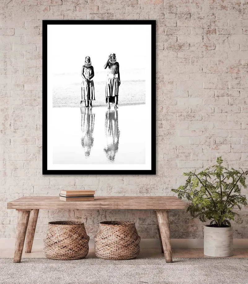 Turkana women silhouette - Image 8