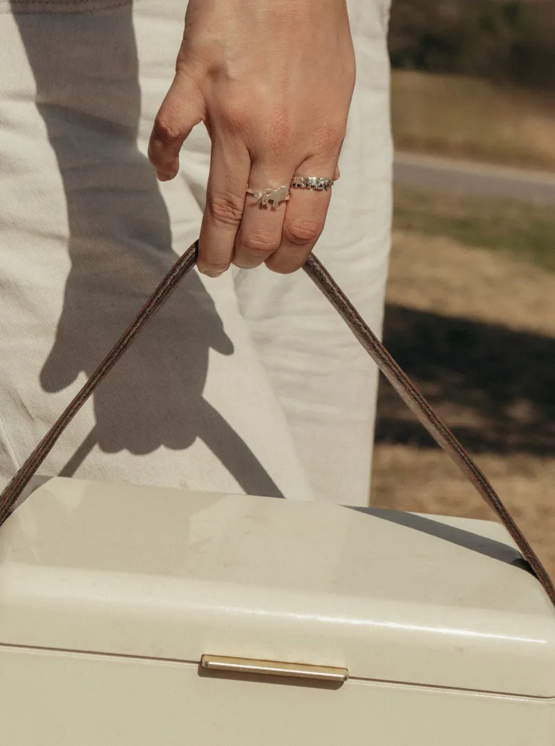 Lion with Heart Cutout Ring - Image 4
