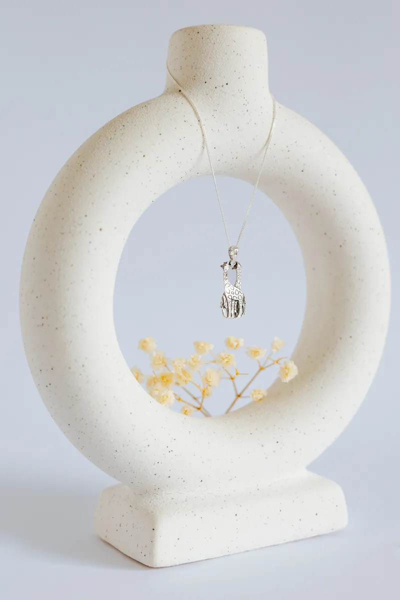 Two Giraffe Pendant - Image 2