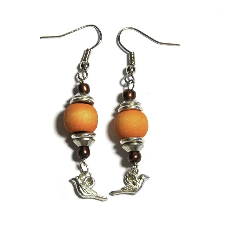 Dyed wood with small bird charm earrings - ERE141