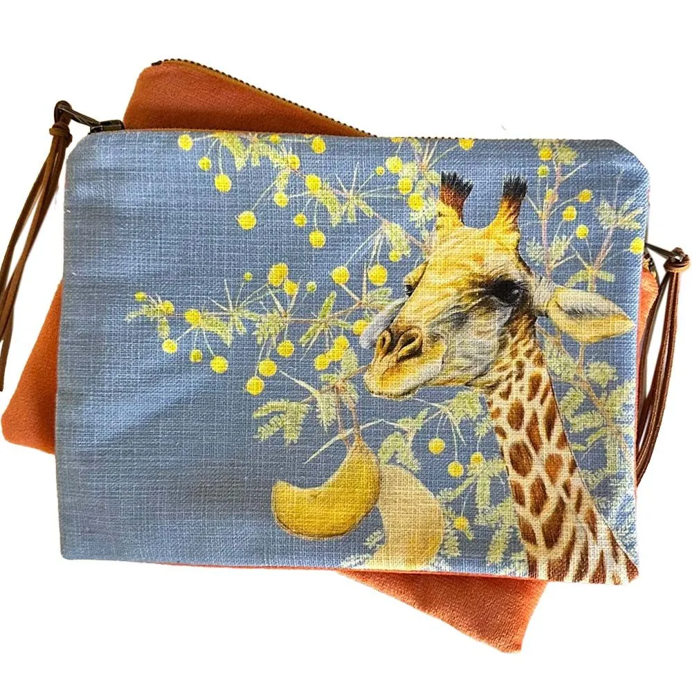 Accessory Bag: Giraffe
