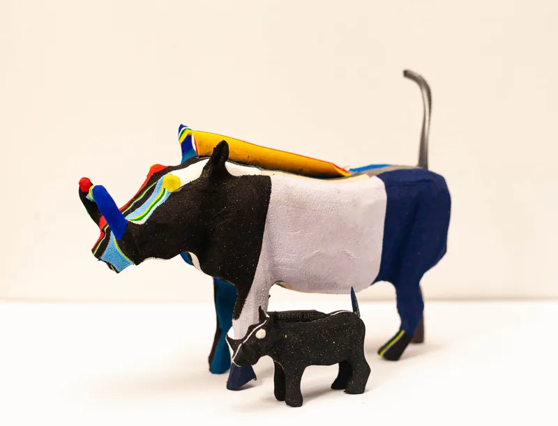 Warthog Sculpture – Mini Recycled Flip Flop Handmade Eco Art - Image 2