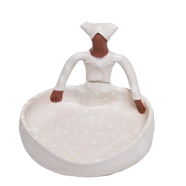 1Lady Heart Dish White on White