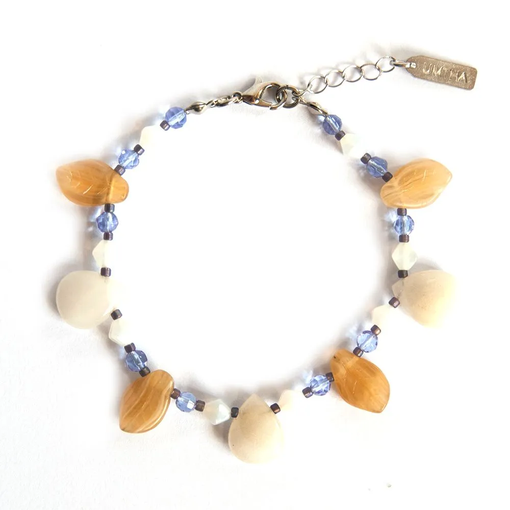 White agate petal shaped drop bracelet, with Czech glass leaves - BRIR02