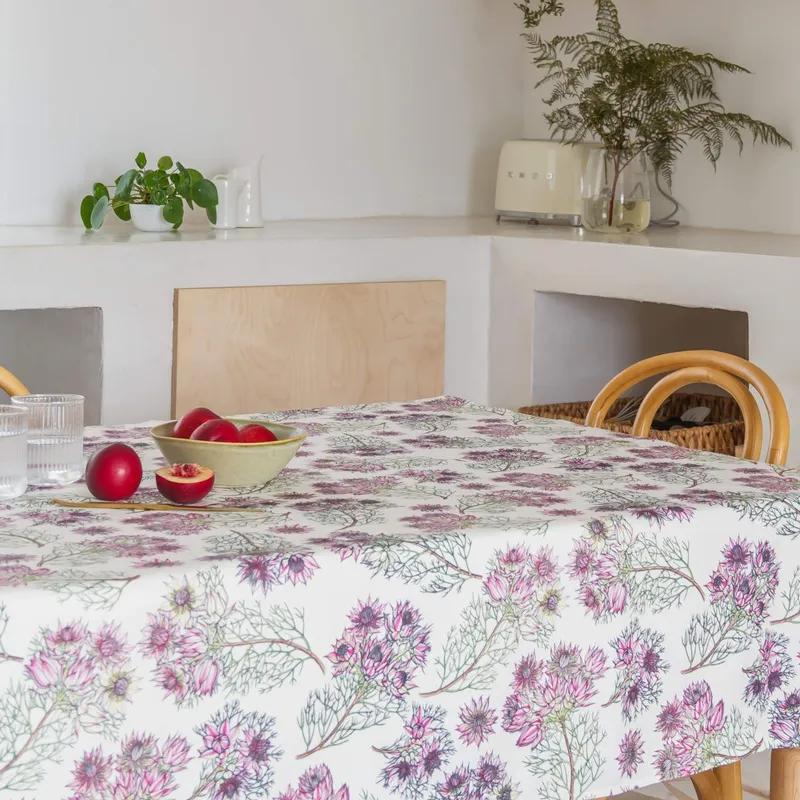 Serruria Splendor Tablecloth - Image 3