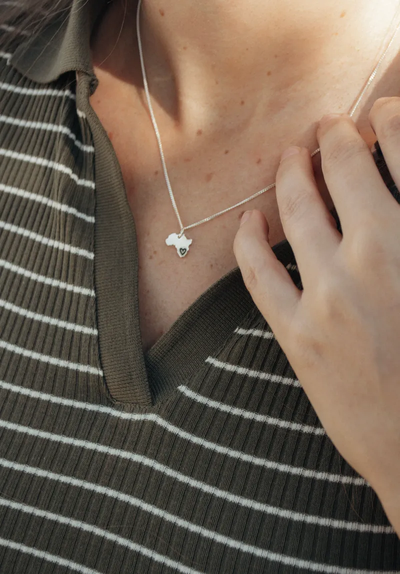 Solid Africa Map Pendant with Black Heart Design Engraved - Image 3