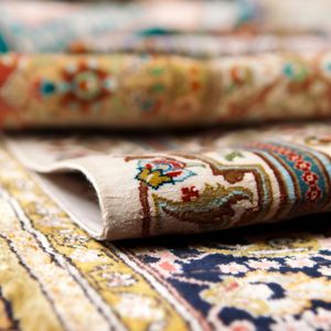 Floor & Rugs