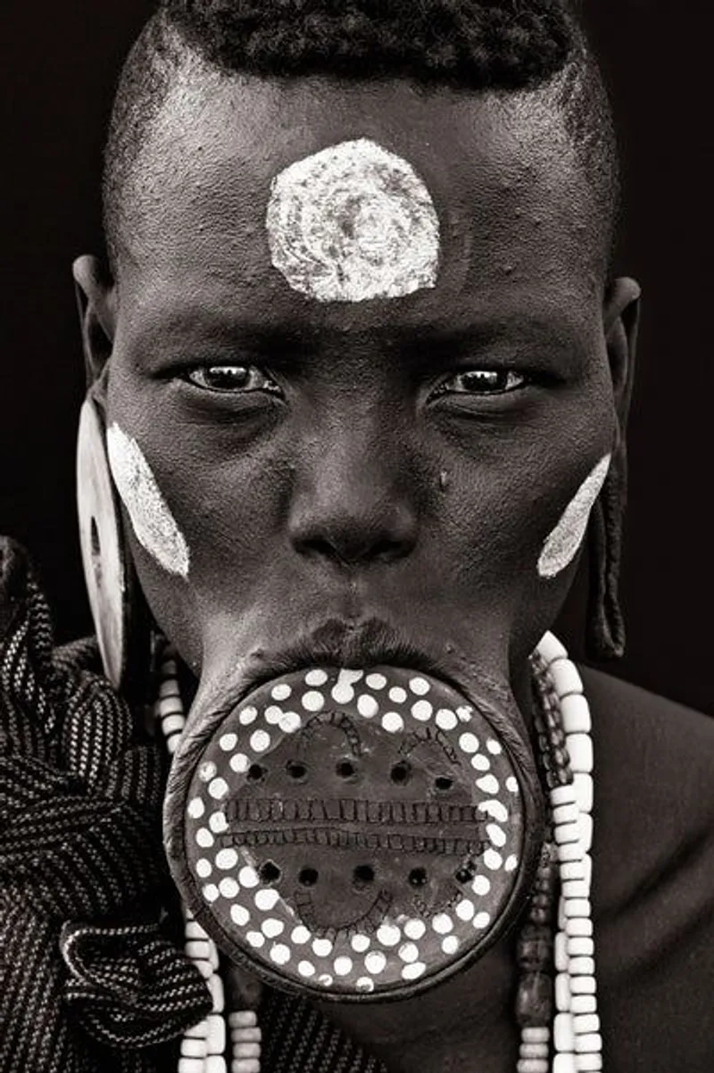 Mursi Lady - Image 2