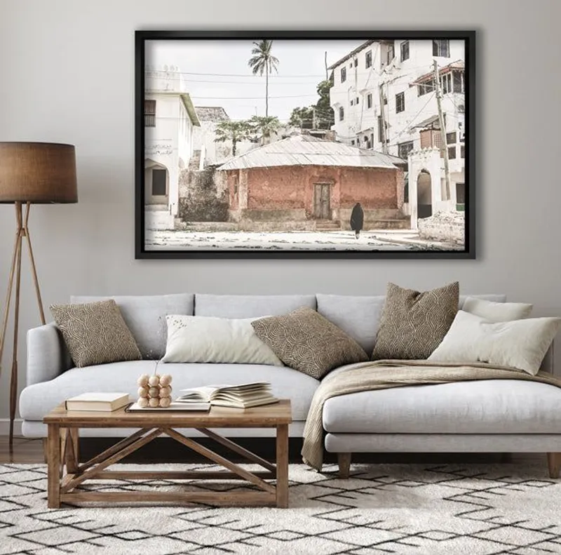 Town square - Image 8