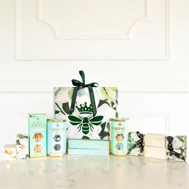 Wedgewood Floral Lily Hamper - Image 1