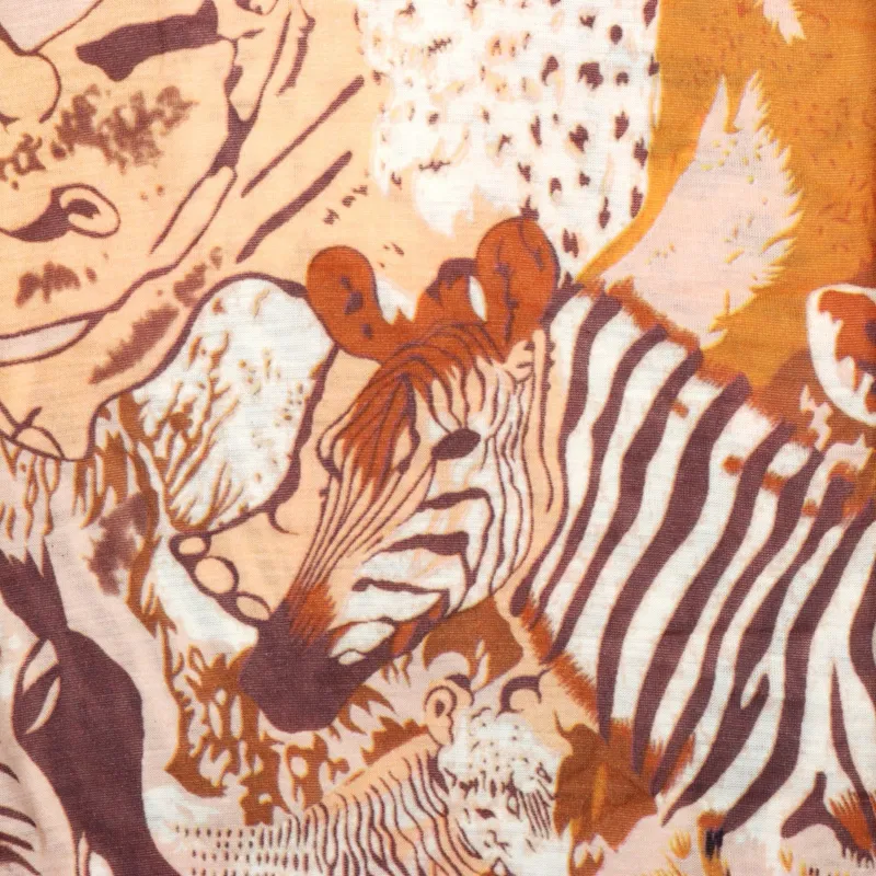 Animal Legends printed Buff - Image 4