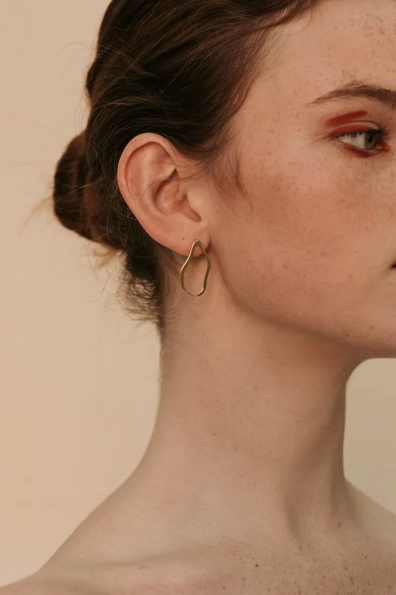 Tommie Stud - Image 1