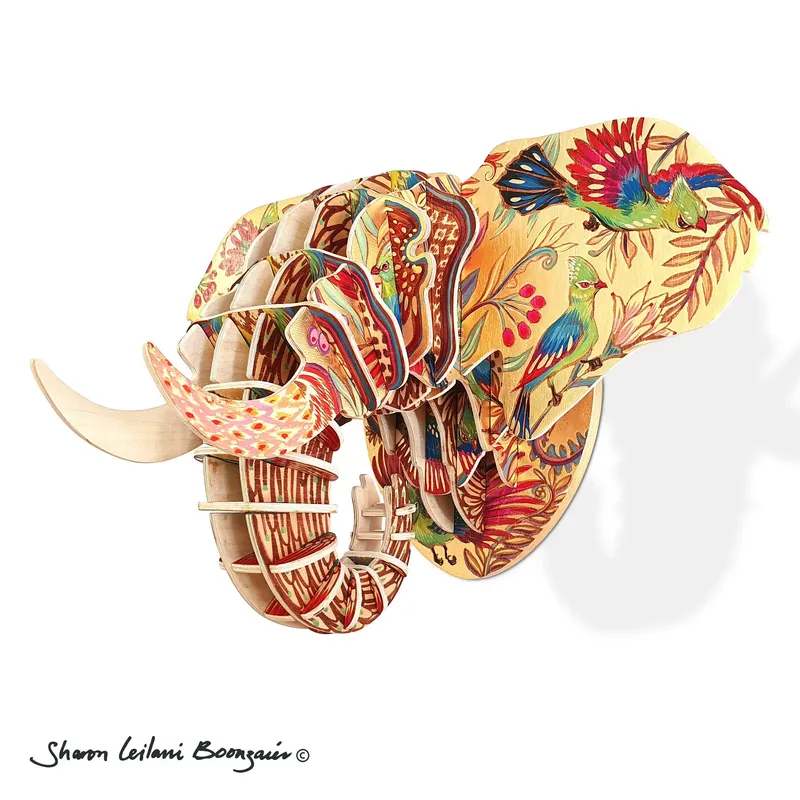 Hand painted 'Knysna Loerie' Elephant head - Image 1