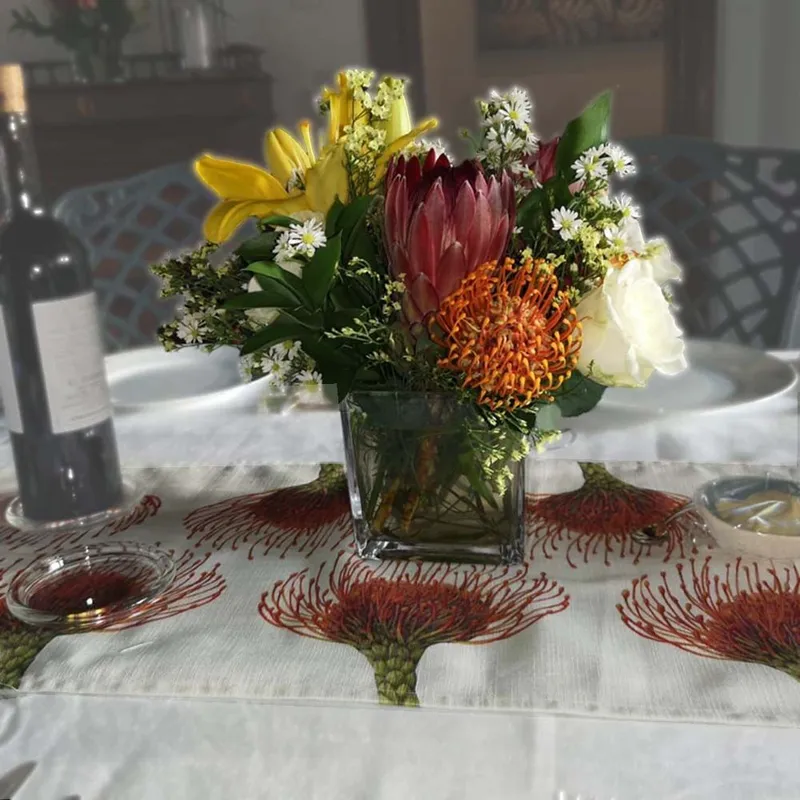 Table Runner - Pincushion - Image 2