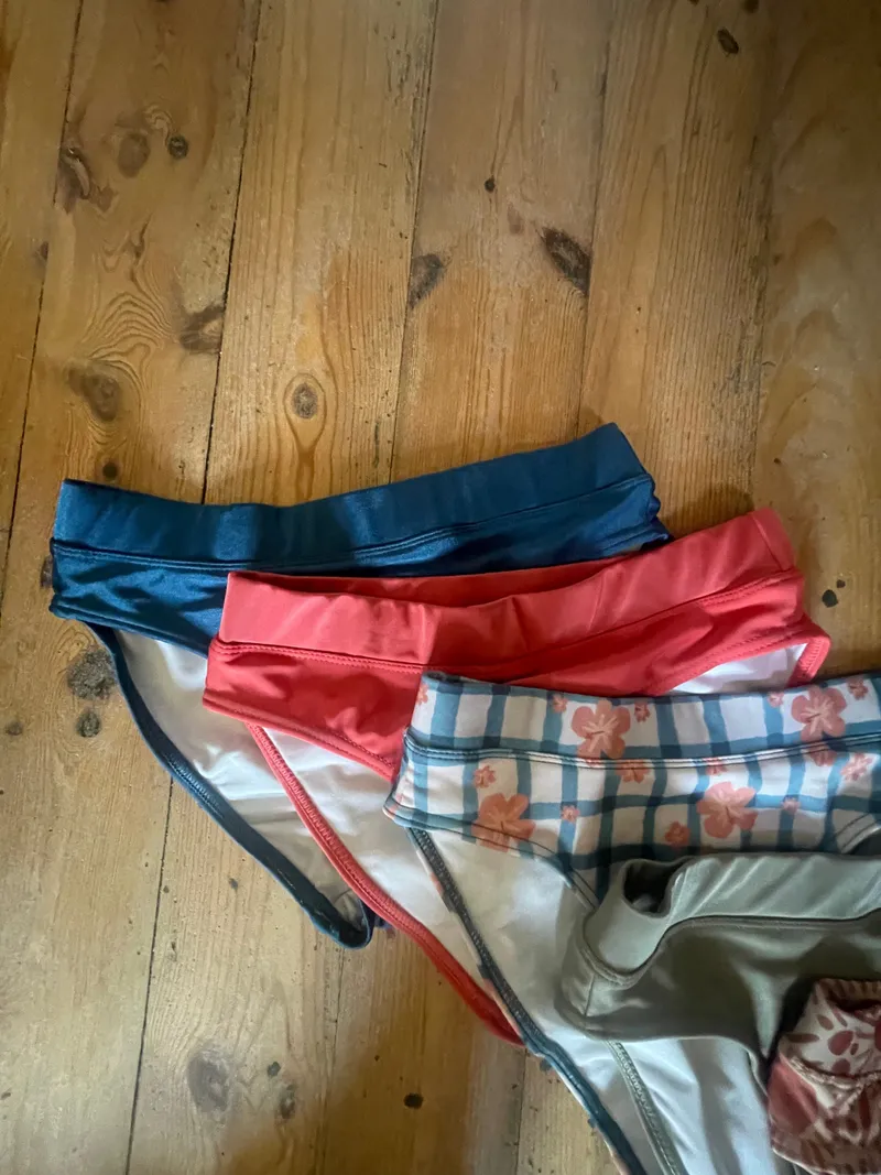 High-waisted Brief Bikini Bottoms - Image 12