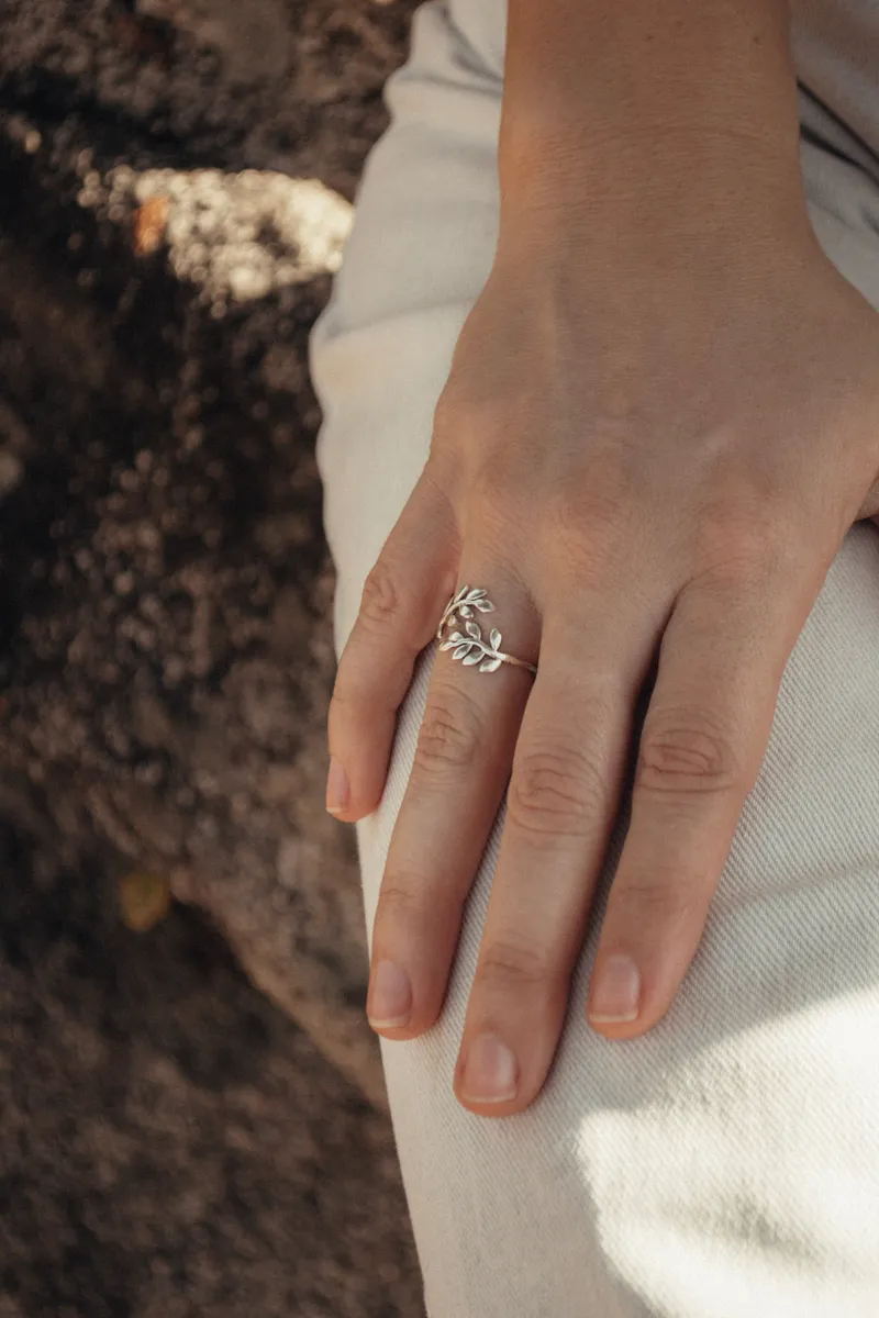 Open Branch Ring - Image 4