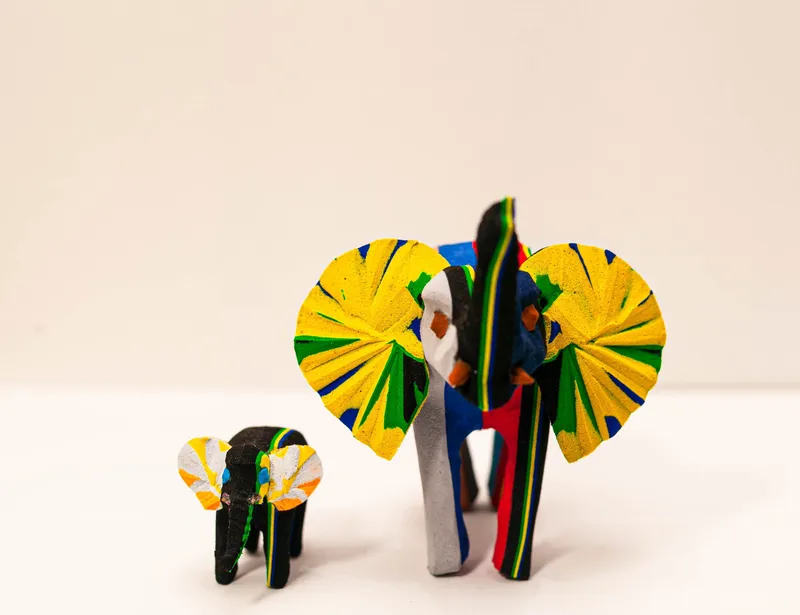 Elephant Sculpture – Mini Recycled Flip Flop Handmade Eco Art - Image 2
