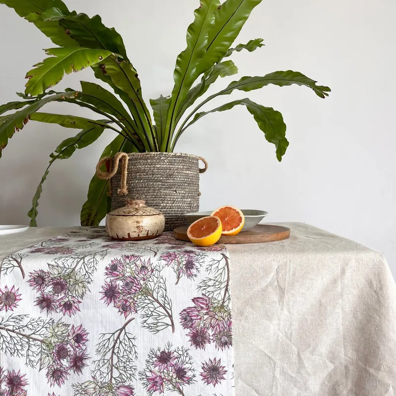 Serruria Splendor Table Runner - Image 1