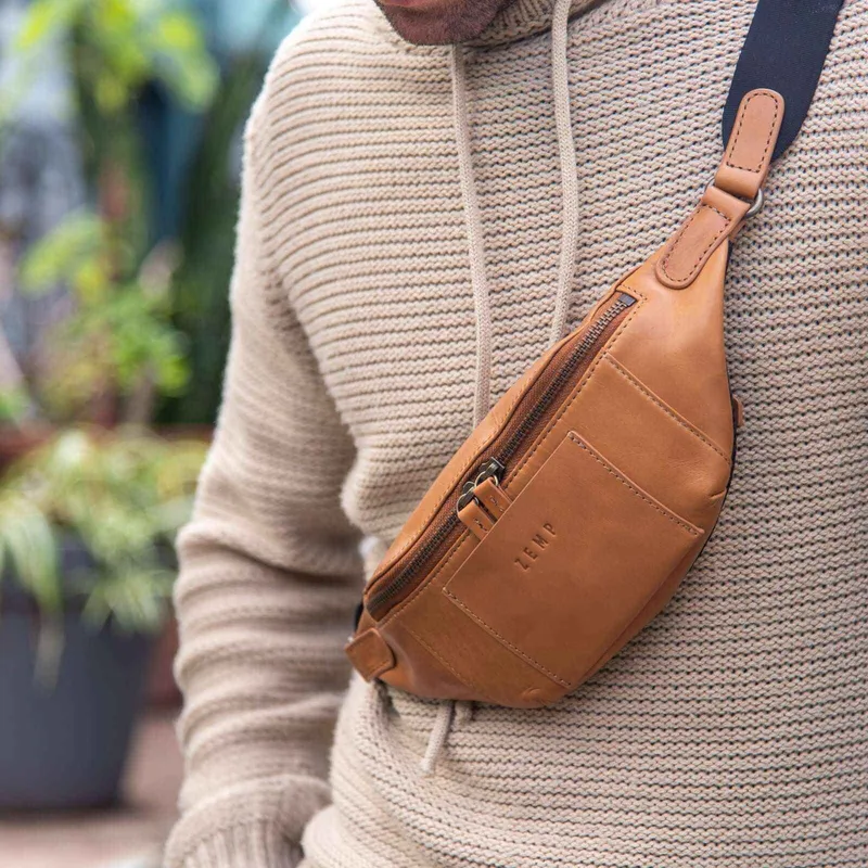 Porto Cervo S | Vintage | Moon Bag - Image 12