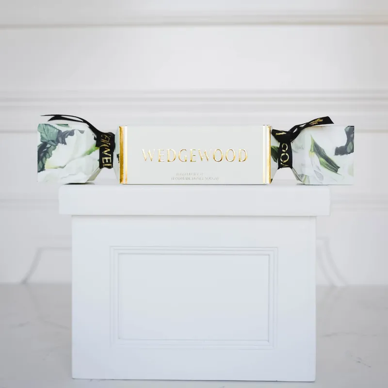 Large Macadamia Honey Nougat Cracker - 12 bon bons - Image 1