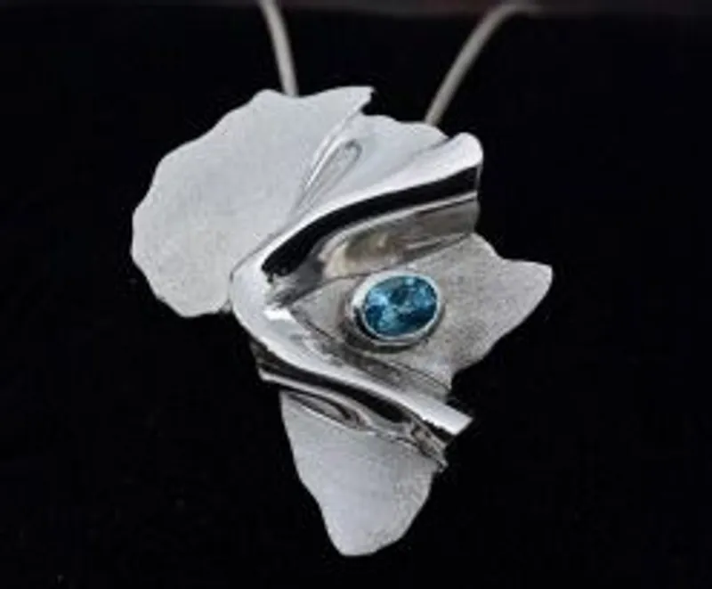 Africa Crinklecut London Blue Topaz - Image 1