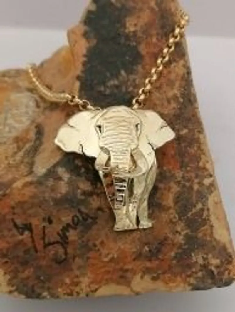 Ndlulamithi Full FF 9ct Gold Pendant - Image 2