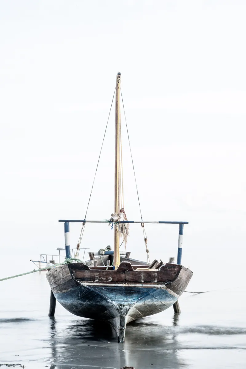 Astern (Colour)) - Image 2