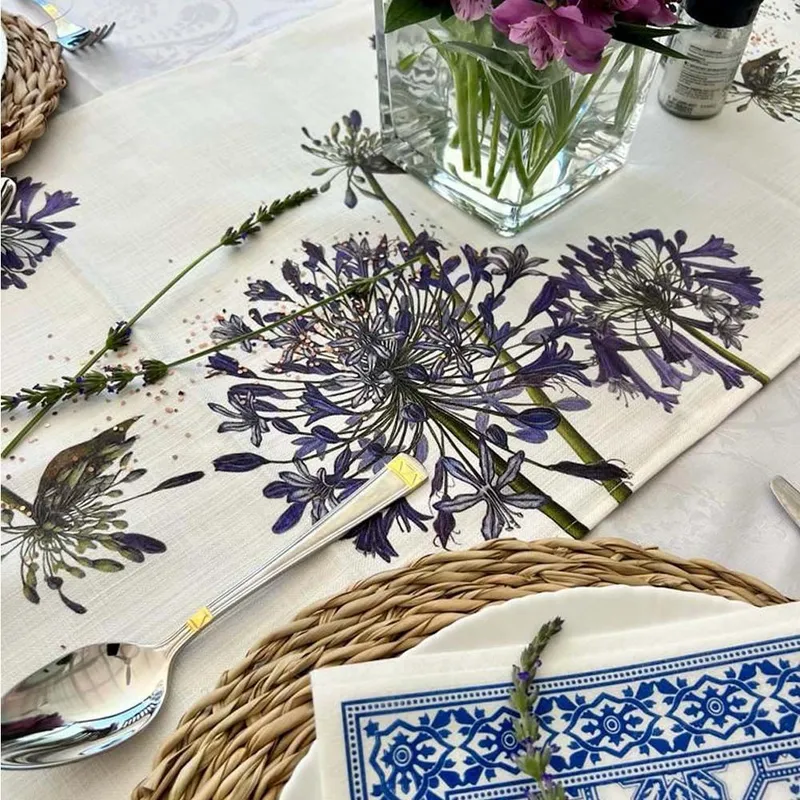 Table Runner - Agapanthus - Image 2