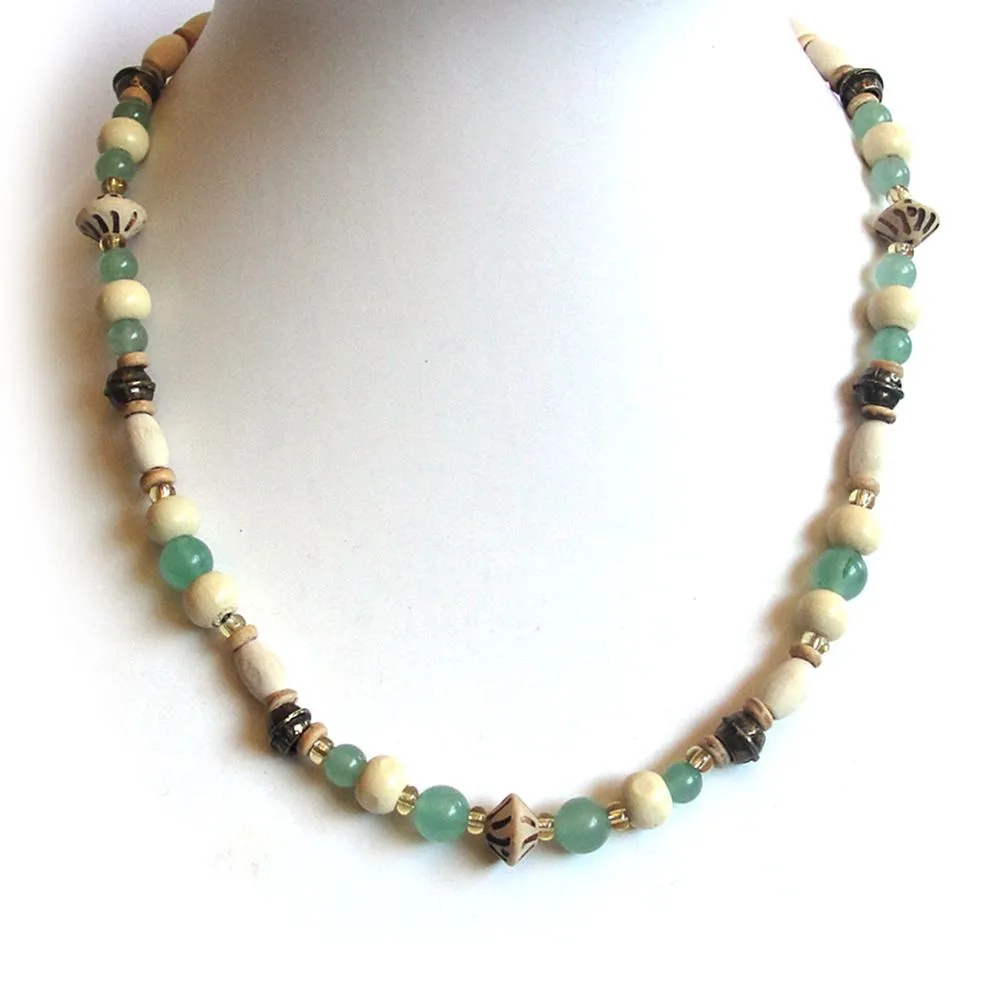 Green aventurine gemstones with burnt and cream wood necklace - NWAS04