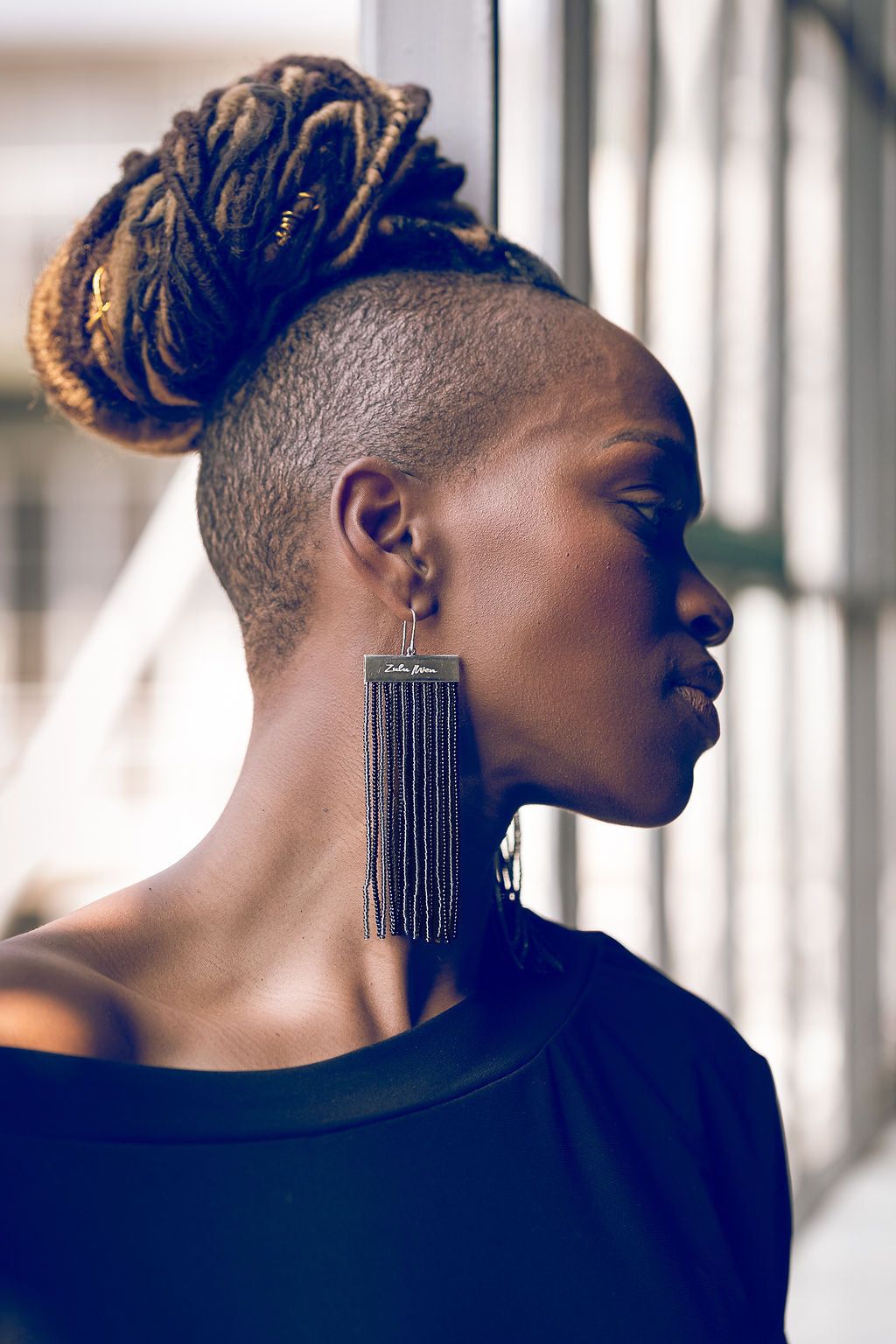 Blom (Broad Tassel) Earrings