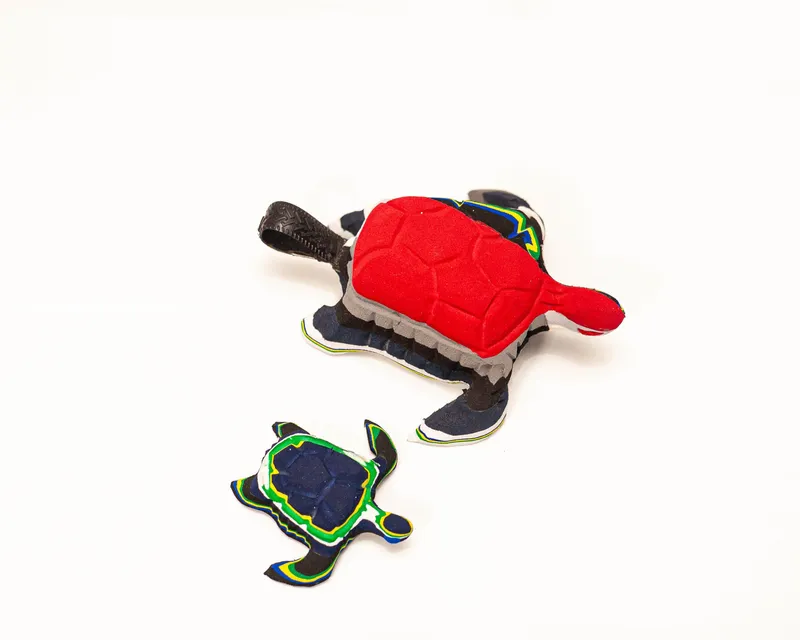 Turtle Sculpture – Mini Recycled Flip Flop Handmade Eco Art - Image 2