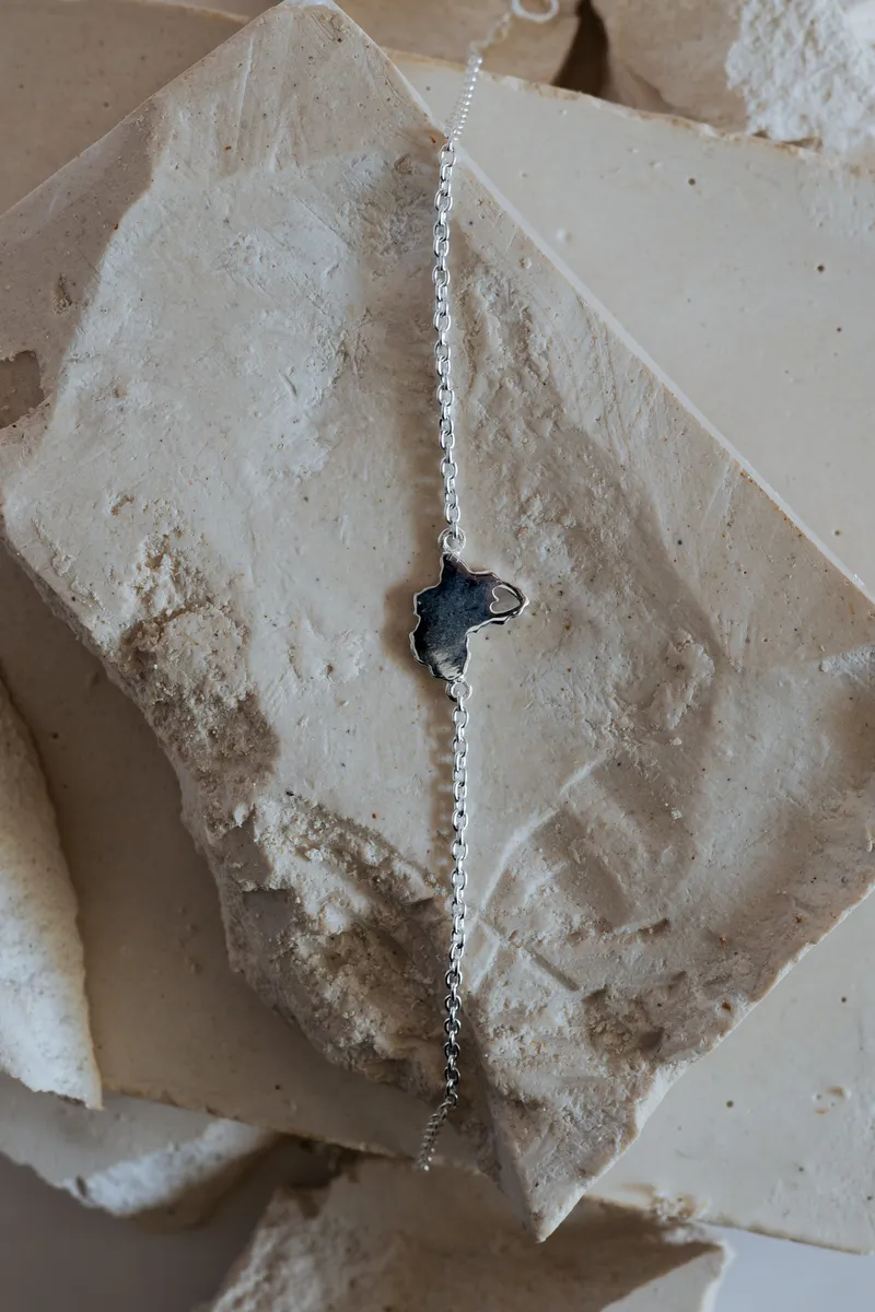 Africa Map with Heart Cutout Bracelet - Image 3