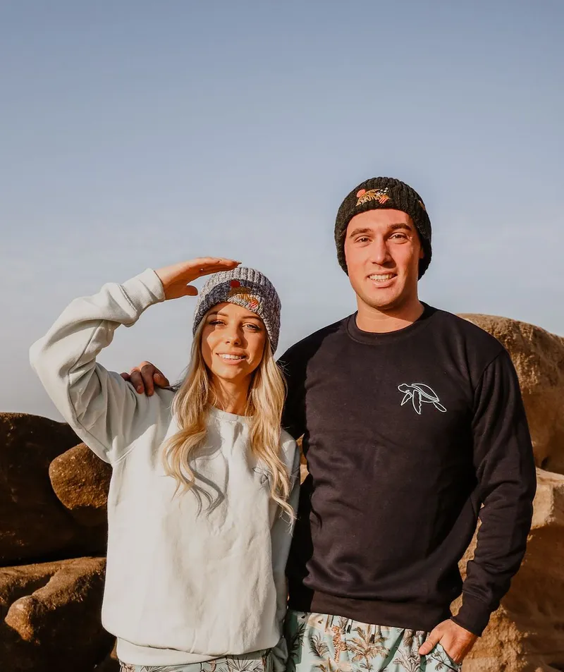 Textured Knit Tropical Sunset Beanie - Image 1