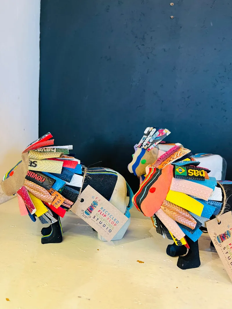 Lion Sculpture – Recycled Flip Flop Handmade African Art - Image 2