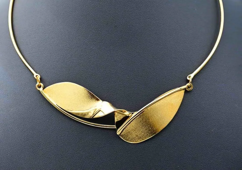 Abstract Necklace 18ct Gold Plated - Image 1